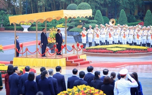 Thủ tướng Phạm Minh Chính chủ trì Lễ đón Thủ tướng Nhật Bản Ishiba Shigeru