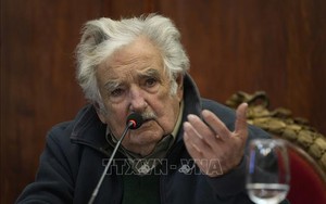 Điện chia buồn nguyên Tổng thống Cộng hòa Đông Uruguay qua đời