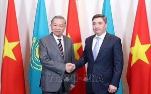 Tổng Bí thư Tô Lâm hội kiến Thủ tướng Kazakhstan