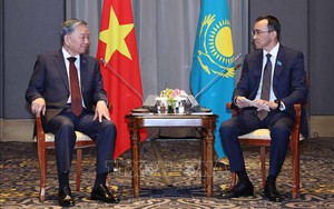 Tổng Bí thư Tô Lâm hội kiến Chủ tịch Thượng viện Kazakhstan