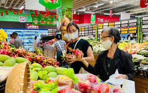Hàng nghìn gia đình Việt đến Co.opmart trải nghiệm đại sứ xanh