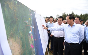 Phó Thủ tướng Bùi Thanh Sơn làm việc với tỉnh Khánh Hòa về các nhà máy điện hạt nhân