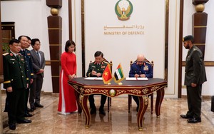 Việt Nam và UAE ký Ý định thư về hợp tác quốc phòng