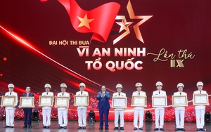 Thủ tướng Phạm Minh Chính dự Đại hội Thi đua 'Vì an ninh Tổ quốc' lần thứ IX