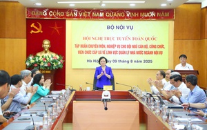 Bộ Nội vụ sẽ hướng dẫn điều tiết công chức, nơi thiếu vẫn được tuyển thêm