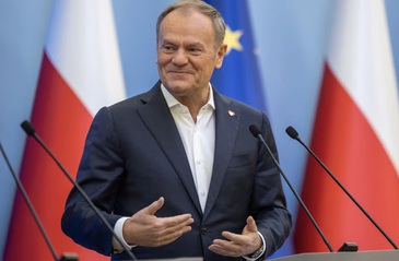 Poland's Prime Minister Donald Tusk to visit Viet Nam this week