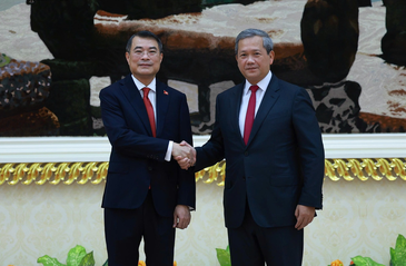 Prime Minister holds talks with Cambodian counterpart Hun Manet in Phnom Penh