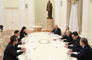 General Secretary To Lam's Special Envoy meets President Putin