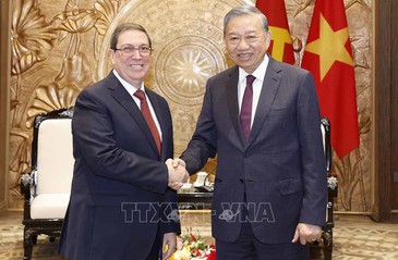 Party chief hosts Special Envoy of Cuban Party and State