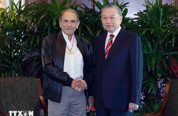 General Secretary, President To Lam meets President of Timor Leste in Singapore