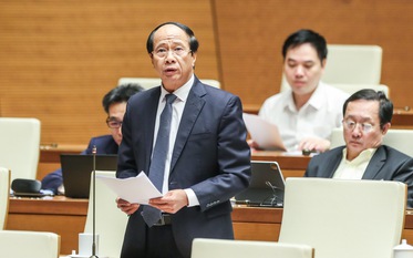 Phó Thủ tướng Lê Văn Thành phát biểu làm rõ vấn đề quy hoạch quốc gia, quy hoạch đô thị