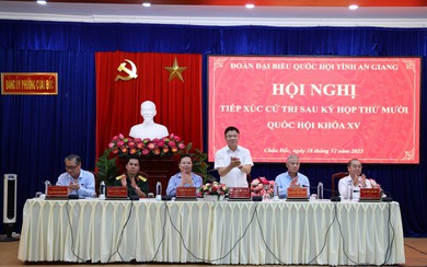 Phó Thủ tướng Lê Thành Long tiếp xúc cử tri An Giang