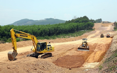 Xử lý thông tin phản ánh về xây dựng đường cao tốc khu vực đồng bằng sông Cửu Long