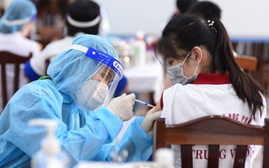 Thần tốc vaccine