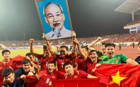 第31届东南亚运动：越南U23男足队以1比0击败泰国U23男足队  夺得男足金牌