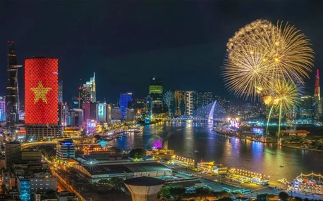 发扬智慧、团结和创新精神 为胡志明市新时代发展奠定基础