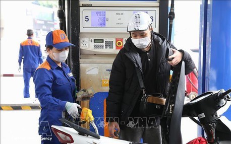 越南成品油价格3月25日下午起大幅下调