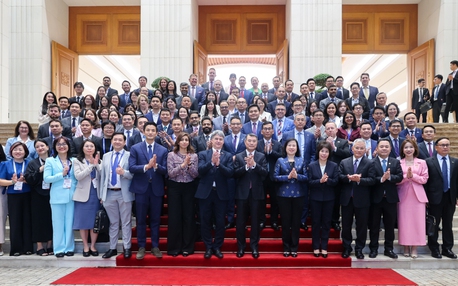 越南政府总理黎明兴接见美国企业代表团