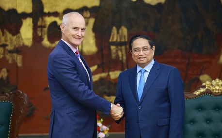 越南政府总理范明政会见澳大利亚皇家墨尔本理工大学校长