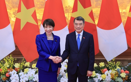 黎明兴总理与日本首相高市早苗举行会谈：日本希望协助越南增强科技自主能力
