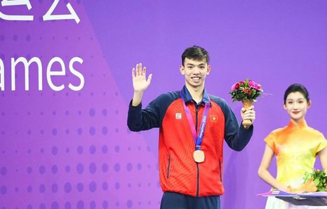 Swimmer Hoang bags more bronze in 400m freestyle