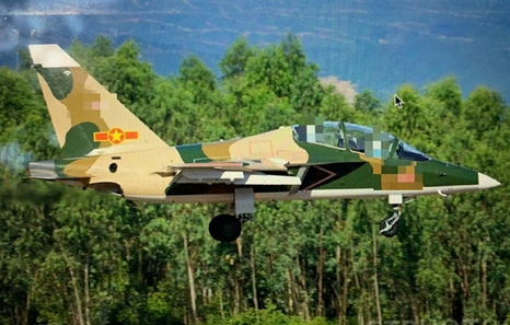 Military plane crashes in central Viet Nam