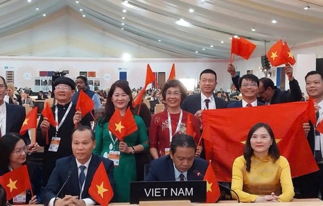 Vietnamese Dong Ho folk painting craft named in UNESCO&#39;s urgent safeguarding list