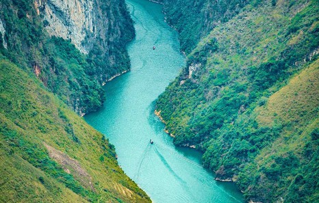 Two Vietnamese destinations ranked among world’s Top 44 most beautiful places by Time Out