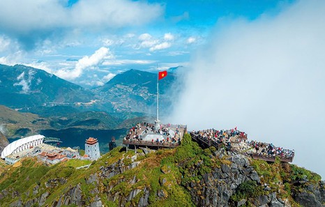 Viet Nam climbs seven spots to 52nd in WEF tourism index