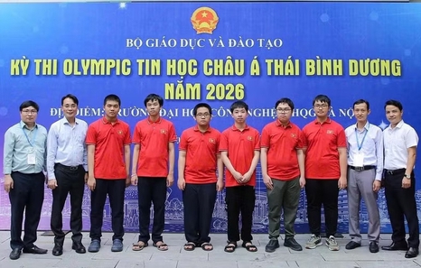 Viet Nam wins 6 medals at Asian Pacific Informatics Olympiad, ranking second