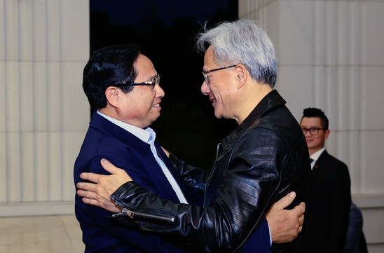 Special visa exemption policy for high-profile foreigners