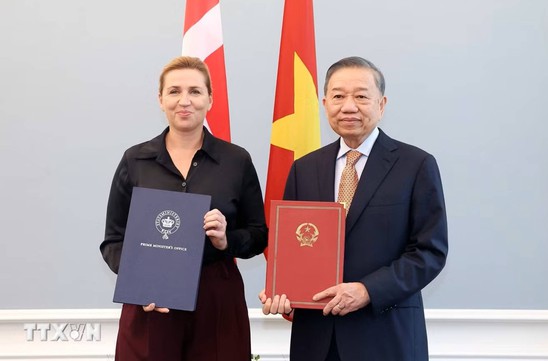 Viet Nam, Denmark elevate ties to Comprehensive Strategic Partnership