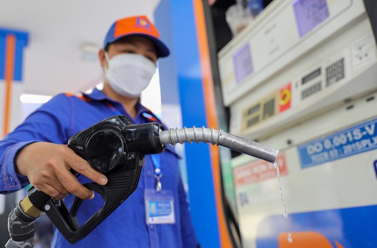 Gov't adopts urgent measures to ensure energy security amid complex developments in Middle East