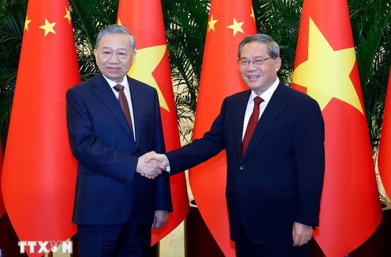 General Secretary, President To Lam meets Chinese Premier Li Qiang