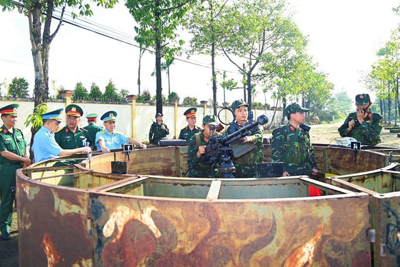 Thành lập Ban chỉ đạo phòng không nhân dân Trung ương