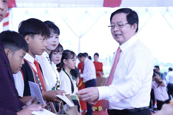 Đắk Lắk đẩy nhanh tiến độ xây dựng các trường nội trú, nâng cao hiệu quả chính quyền 2 cấp