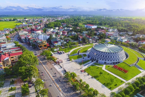 Điện Biên cần ưu tiên phát triển đồng bộ các ngành dịch vụ, du lịch, kinh tế cửa khẩu