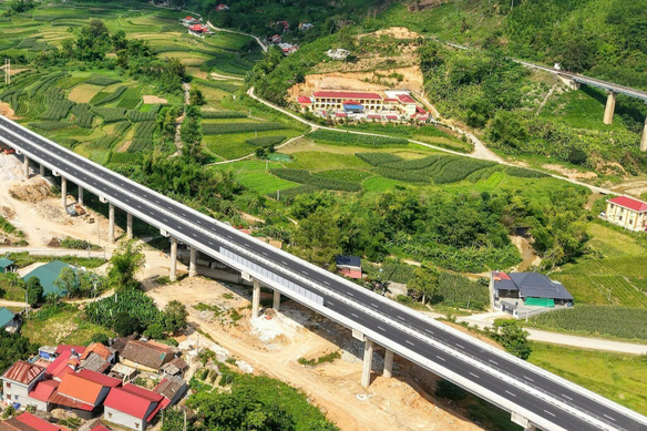 Nghiên cứu đưa cao tốc Hữu Nghị - Chi Lăng và Đồng Đăng - Trà Lĩnh vào khai thác tạm miễn phí dịp Tết