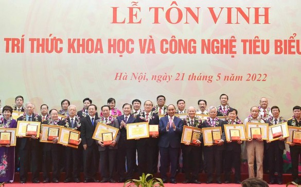 Giấc mơ Việt Nam thịnh vượng chỉ có thể được soi đường bằng ánh sáng tri thức 
