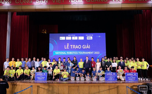 Giải robotics cấp quốc gia sử dụng VEX IQ lần đầu tiên tại Việt Nam kết thúc thành công