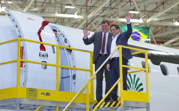 Thủ tướng đề nghị Tập đoàn hàng không vũ trụ Embraer mở rộng hoạt động tại Việt Nam