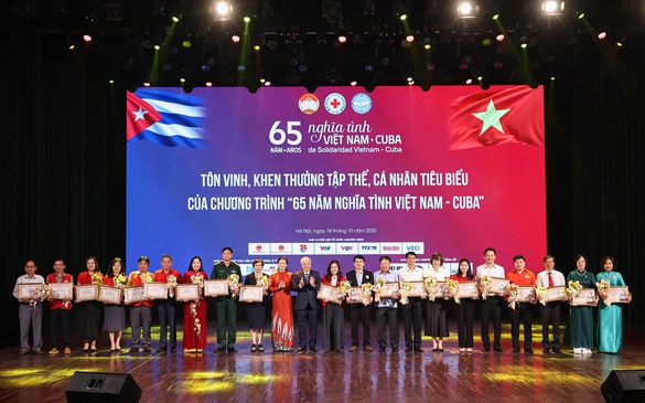 Tổng kết chương trình vận động ủng hộ nhân dân Cuba và trao giải sáng tác ca khúc Việt Nam-Cuba
