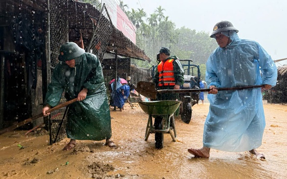 Quân khu 5: Lập Ban chỉ huy tiền phương ứng phó mưa lũ, sạt lở khu vực miền núi