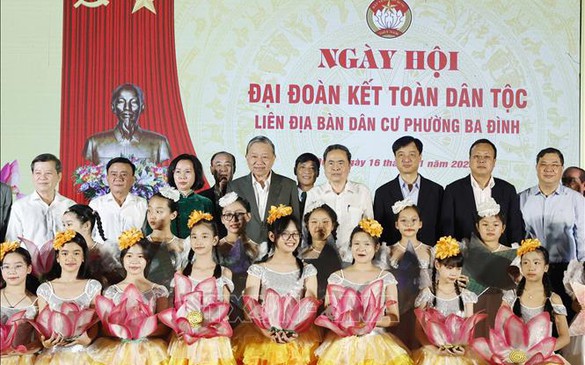Tổng Bí thư Tô Lâm dự Ngày hội Đại đoàn kết dân tộc tại phường Ba Đình, Hà Nội