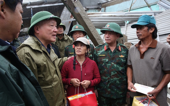 Đắk Lắk sớm khôi phục lại hoạt động kinh tế, ổn định đời sống người dân vùng lũ
