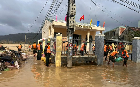 Gia Lai: Tập trung khắc phục hậu quả mưa lũ và ứng phó áp thấp nhiệt đới