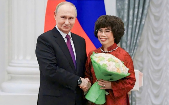 Anh hùng Lao động Thái Hương được Tổng thống Nga trực tiếp trao Huân chương Hữu nghị