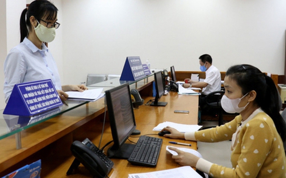 Cách tính thuế và giảm trừ gia cảnh khi có thu nhập hai nơi