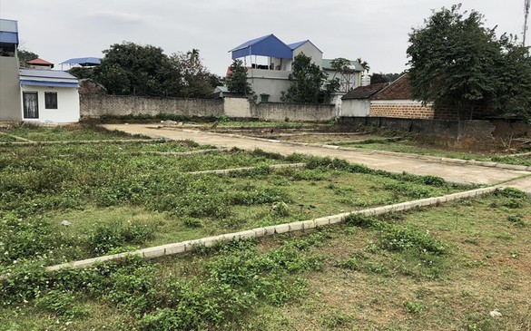 Thế nào là đất giao không đúng thẩm quyền?