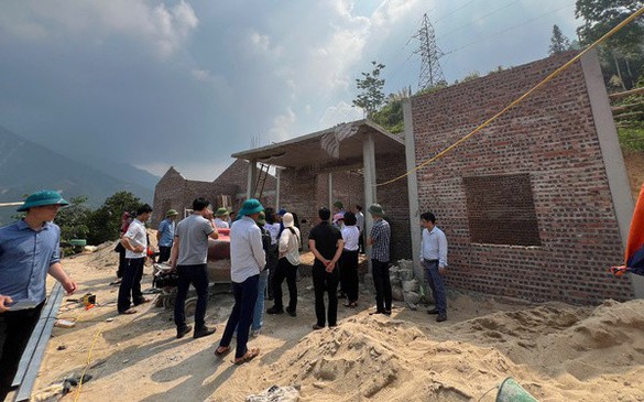 Thủ tướng yêu cầu hằng tuần báo cáo tiến độ xây dựng, sửa chữa nhà cho Nhân dân sau bão, lũ